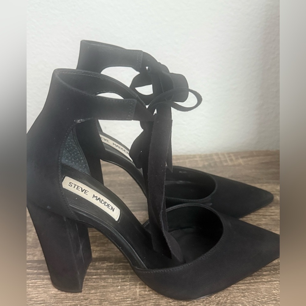 Steve Madden Black Suede Lace-Up Block Heel Pumps